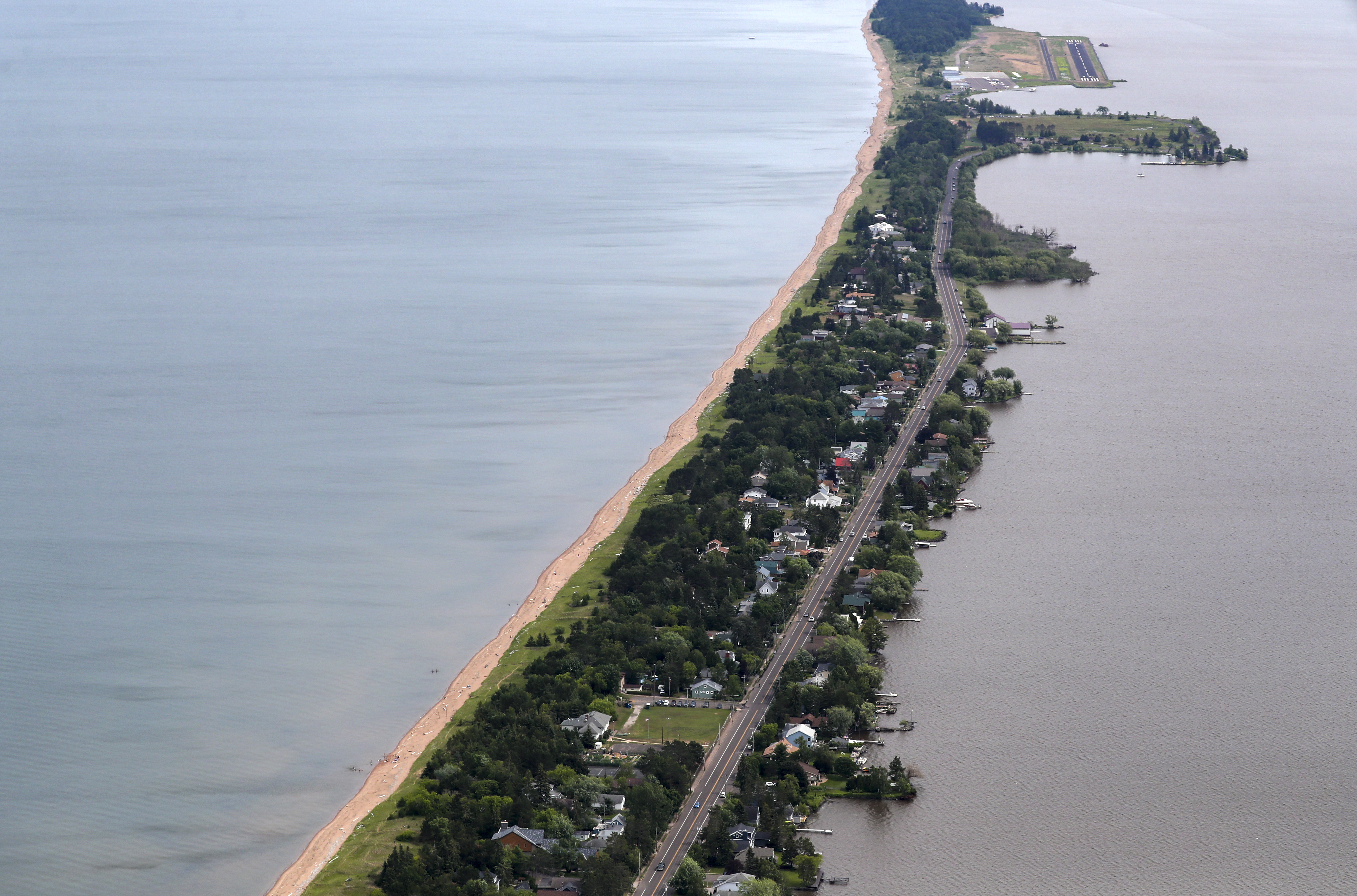 Duluth's Park Point residents air property tax concerns in wake of Cargill purchases - Duluth News Tribune | News, weather, and sports from Duluth, Minnesota - Vimarsana News